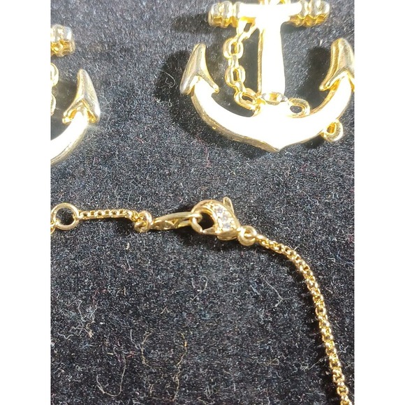 Anchor Shaped Enameled Earrings & Anchor Hook Fishing Boat Bracelet Golden - Picture 6 of 13